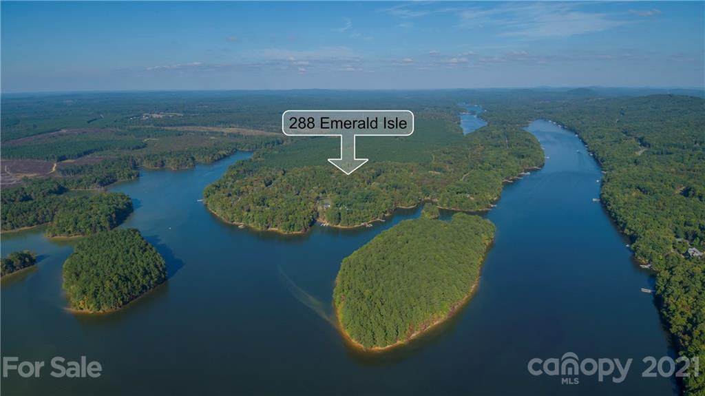 288 Emerald Isle Court - Photo 1