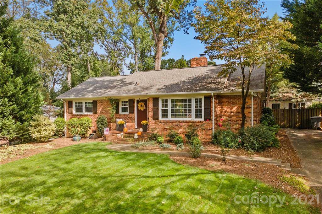 5233 Chedworth Drive - Photo 1