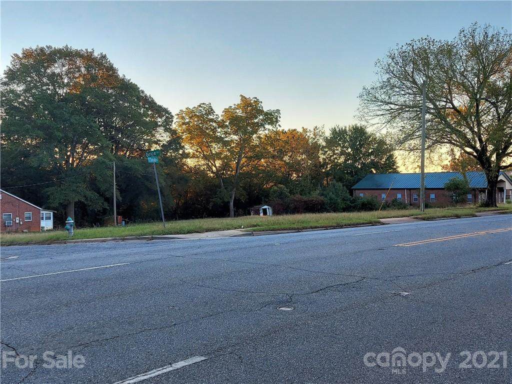 601-607 Dekalb Street - Photo 1
