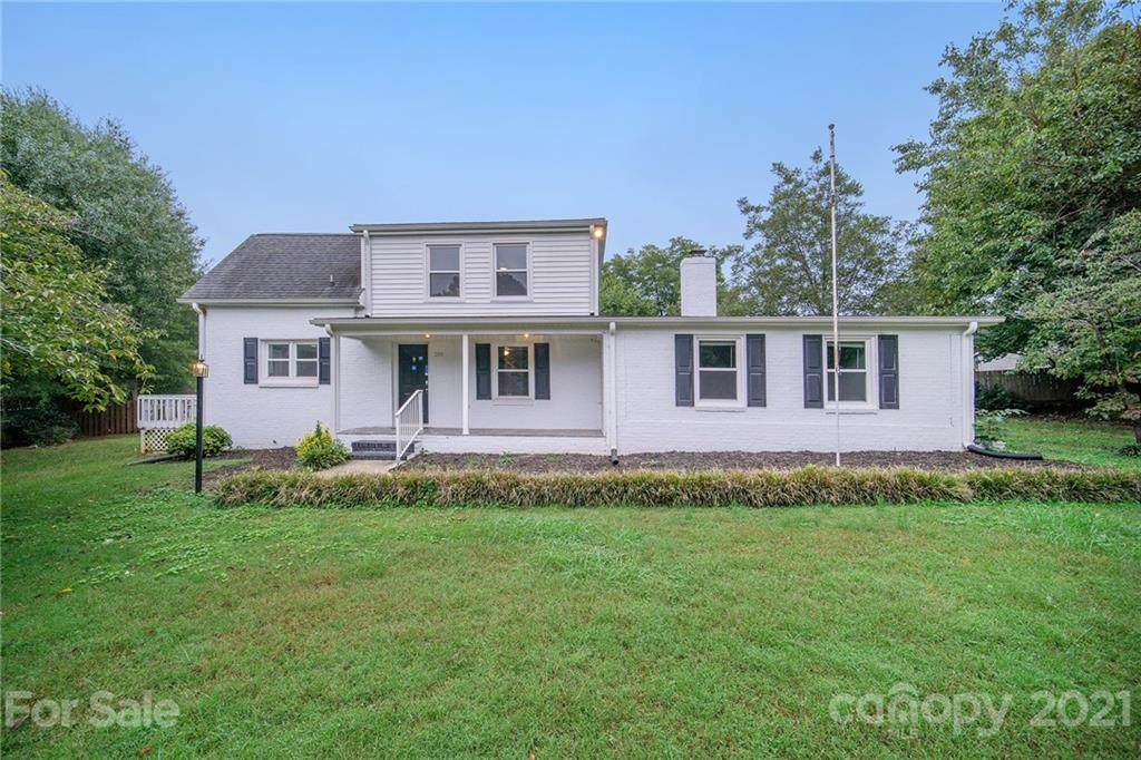 210 Broad Street - Photo 1