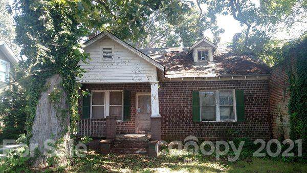 394 Woodlawn Street - Photo 1