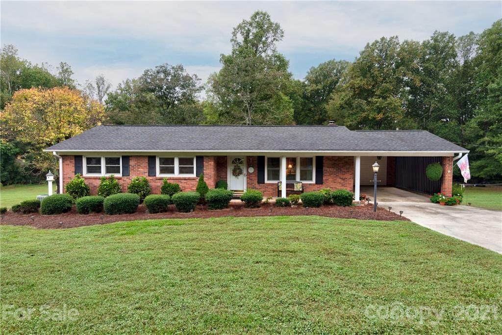 2283 Brookwood Road - Photo 1