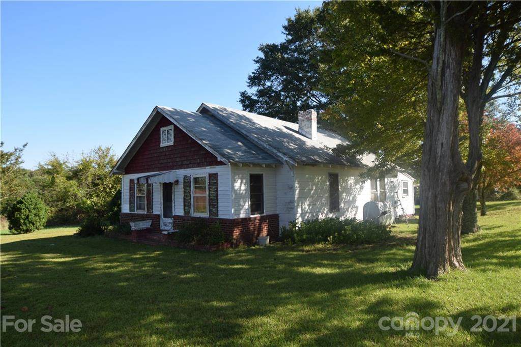 1051 Poors Ford Road - Photo 1