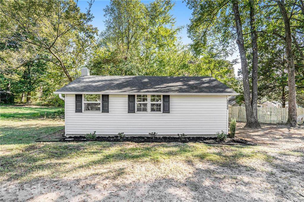 5940 Yale Avenue - Photo 1