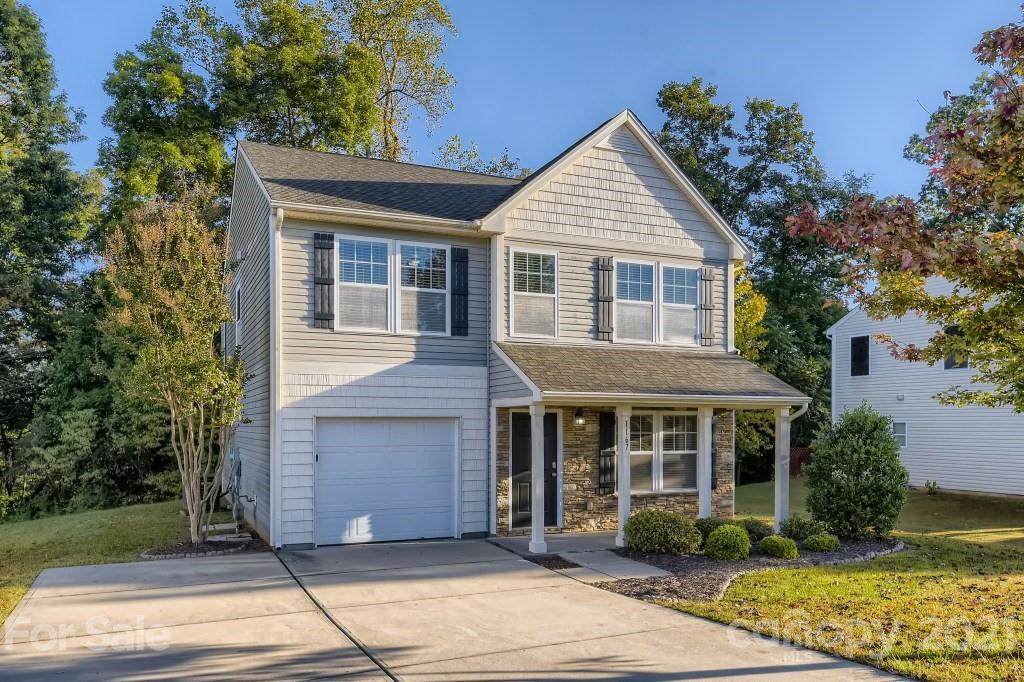 1167 Valley Street - Photo 1