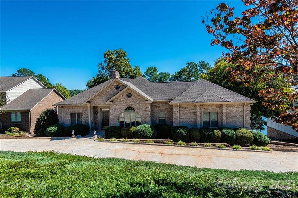 5926 Flintlock Court - Photo 1