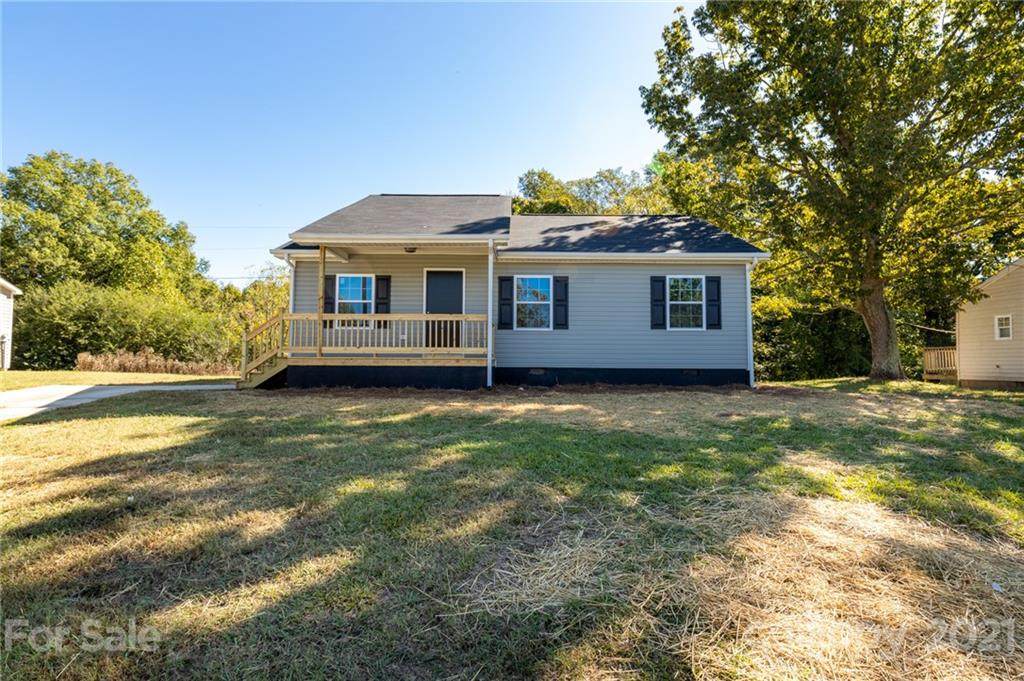 1051 Mountain Crest Drive - Photo 1