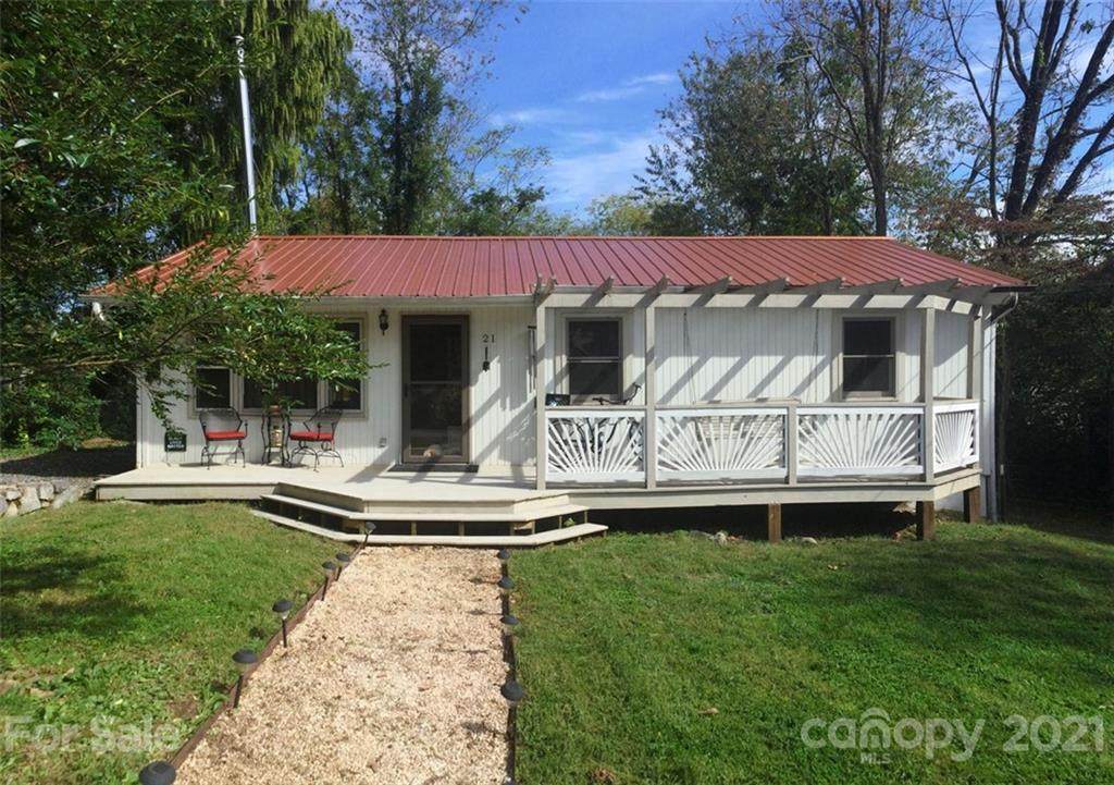 21 Greenwood Avenue - Photo 1