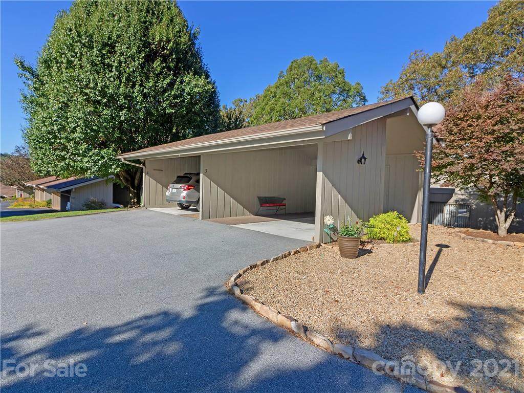 108 Glen Cannon Point - Photo 1