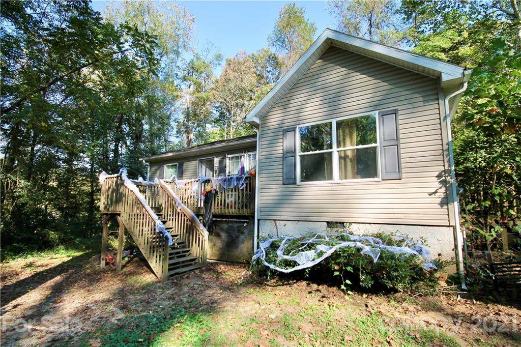 212 Short Michigan Avenue - Photo 1