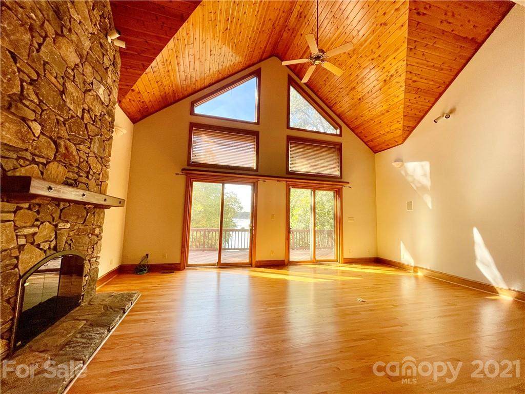 16301 Strollaway Road - Photo 1