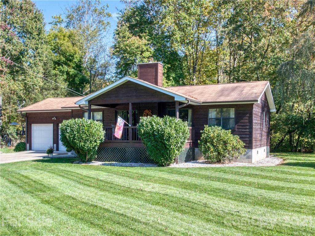158 Clearwater Drive - Photo 1