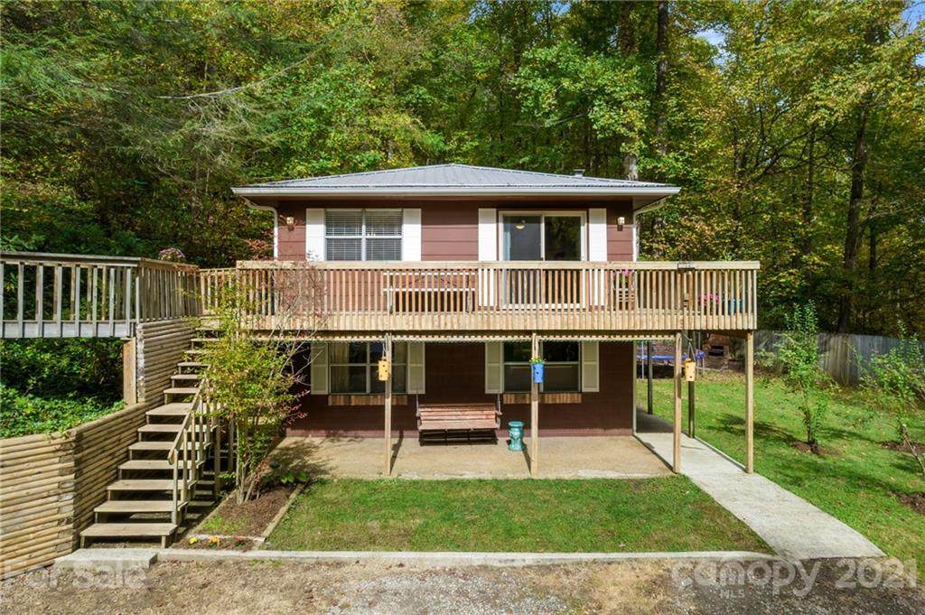 182 Saw Branch Road - Photo 1