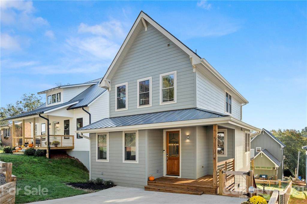 14 Lamb Avenue - Photo 1