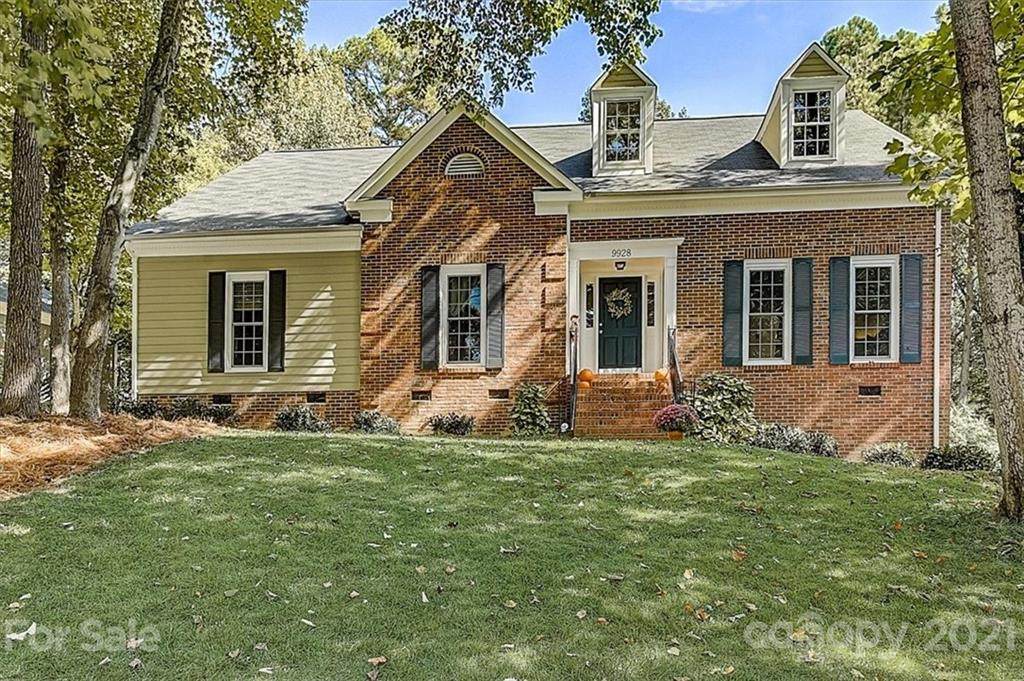 9928 Mountain Laurel Lane - Photo 1