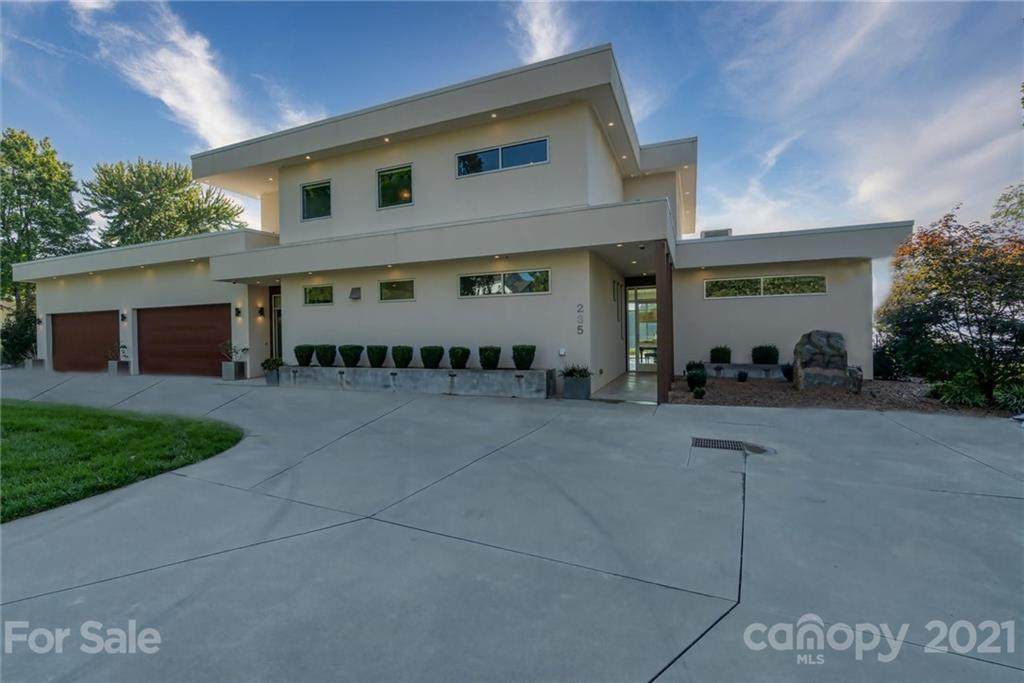 235 Gainswood Drive - Photo 1