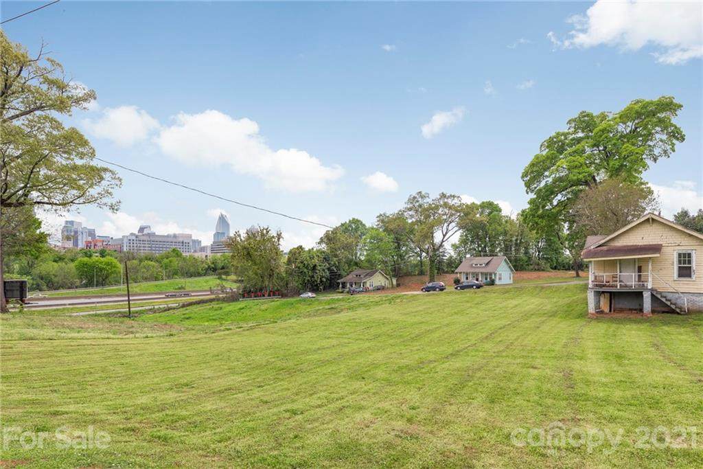 1326 6th Street - Photo 1