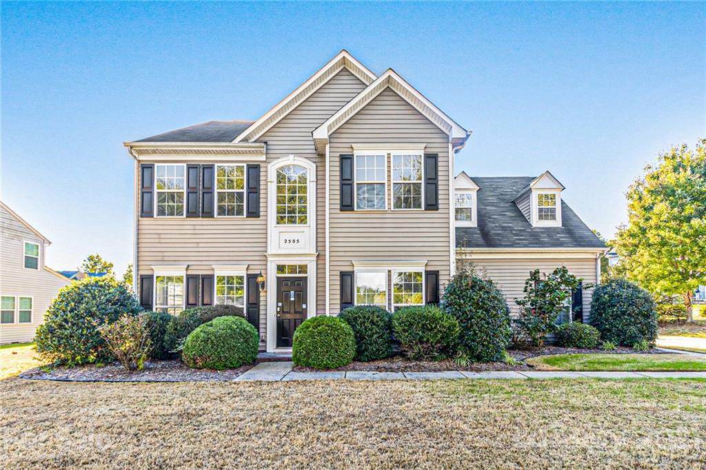 2505 Scarlet Oak Drive - Photo 1