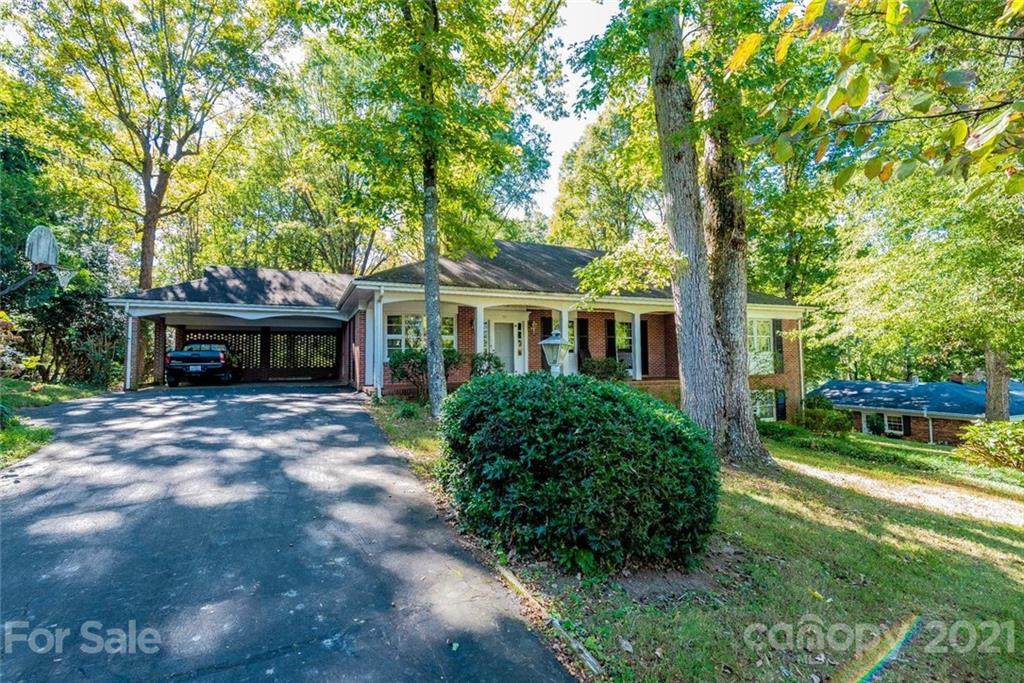 525 25th Avenue - Photo 1