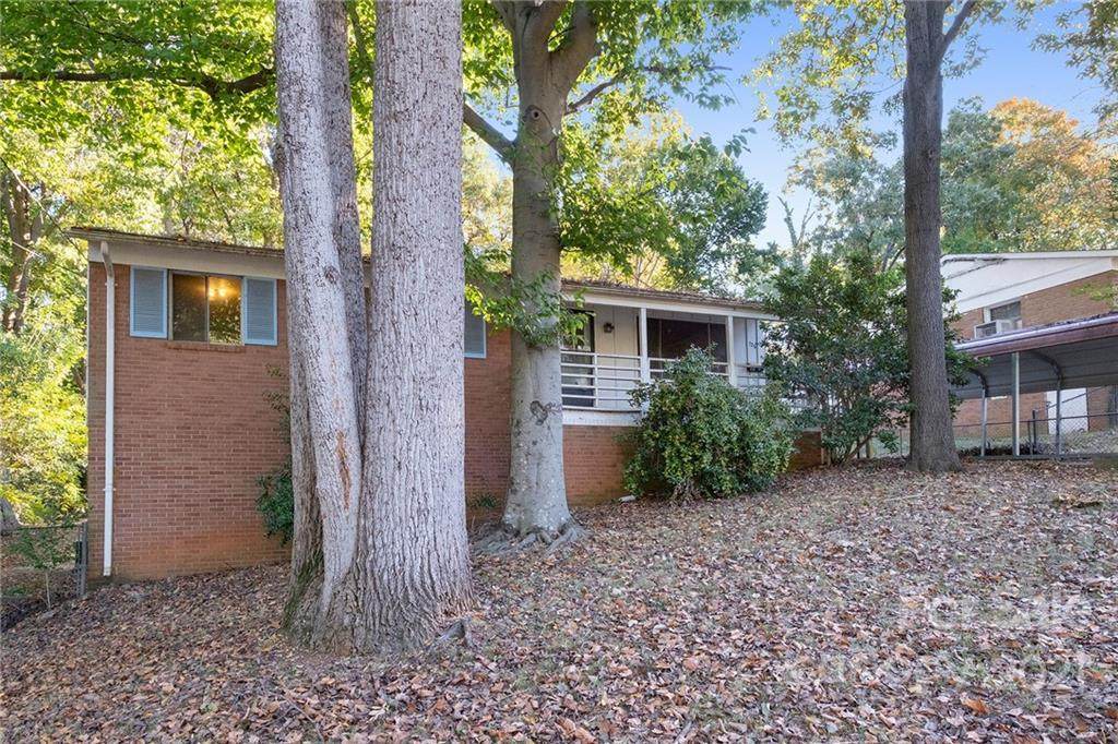 726 September Lane - Photo 1