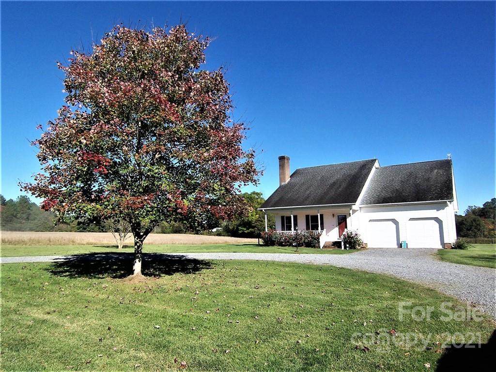 1038 Belwood Lawndale Road - Photo 1