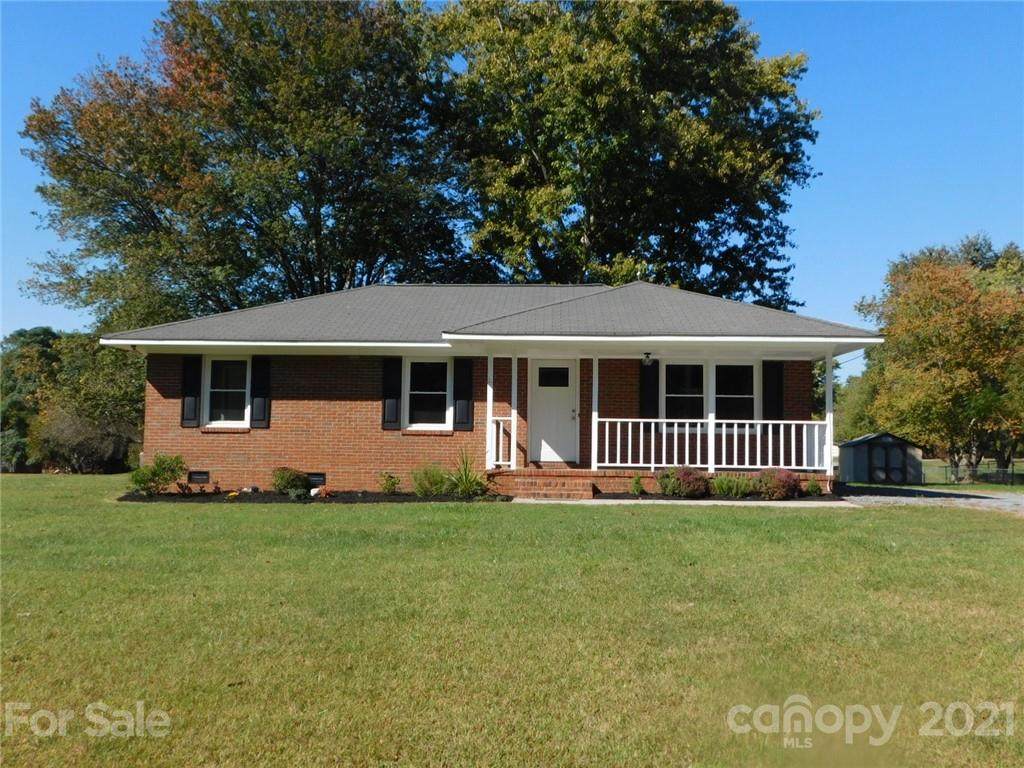 2222 Honeycutt Simpson Road - Photo 1