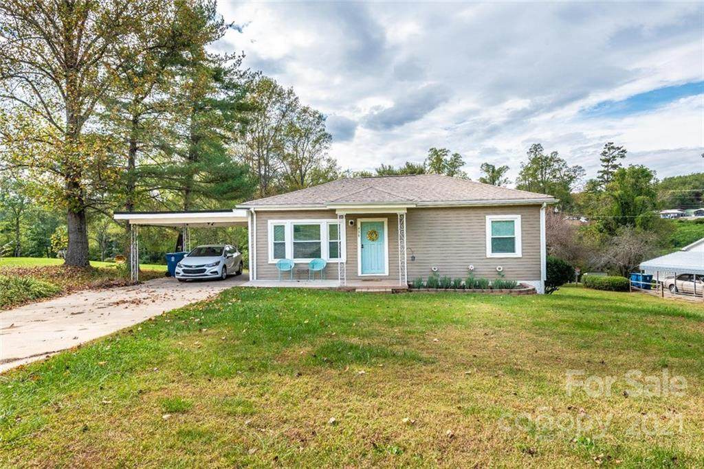 936 39th Street - Photo 1