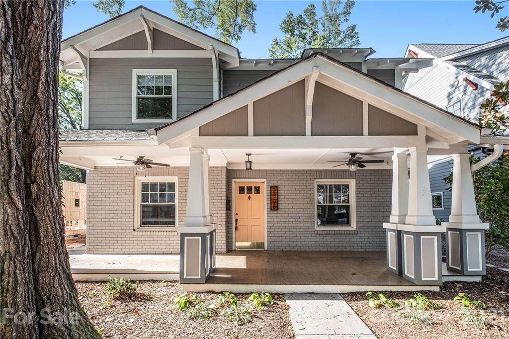 2608 Laburnum Avenue - Photo 1