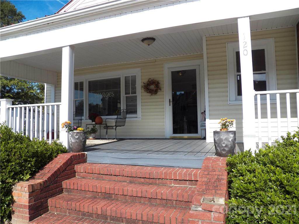 120 Concord Road - Photo 1