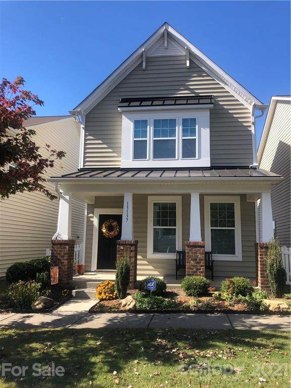 13137 Heath Grove Drive - Photo 1