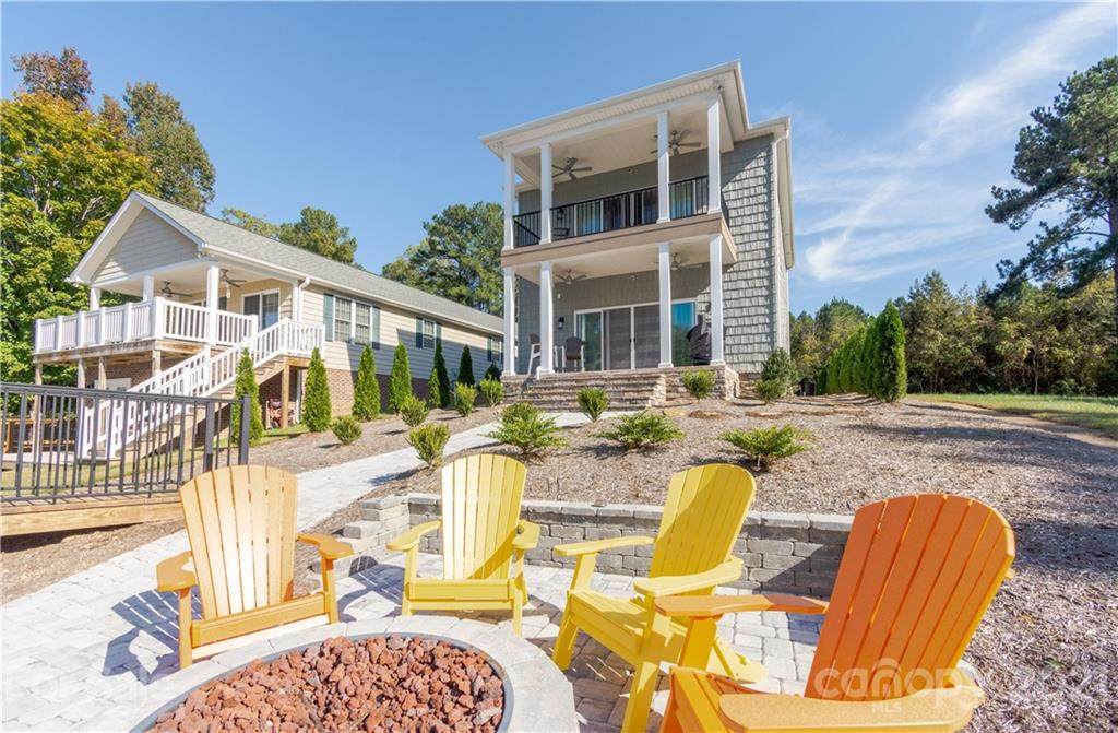 586 Springwood Drive - Photo 1