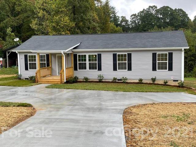 1471 Howard Gap Loop Road - Photo 1