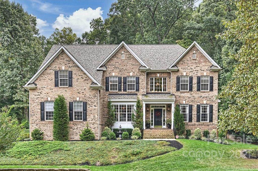 132 Isle Run Drive - Photo 1