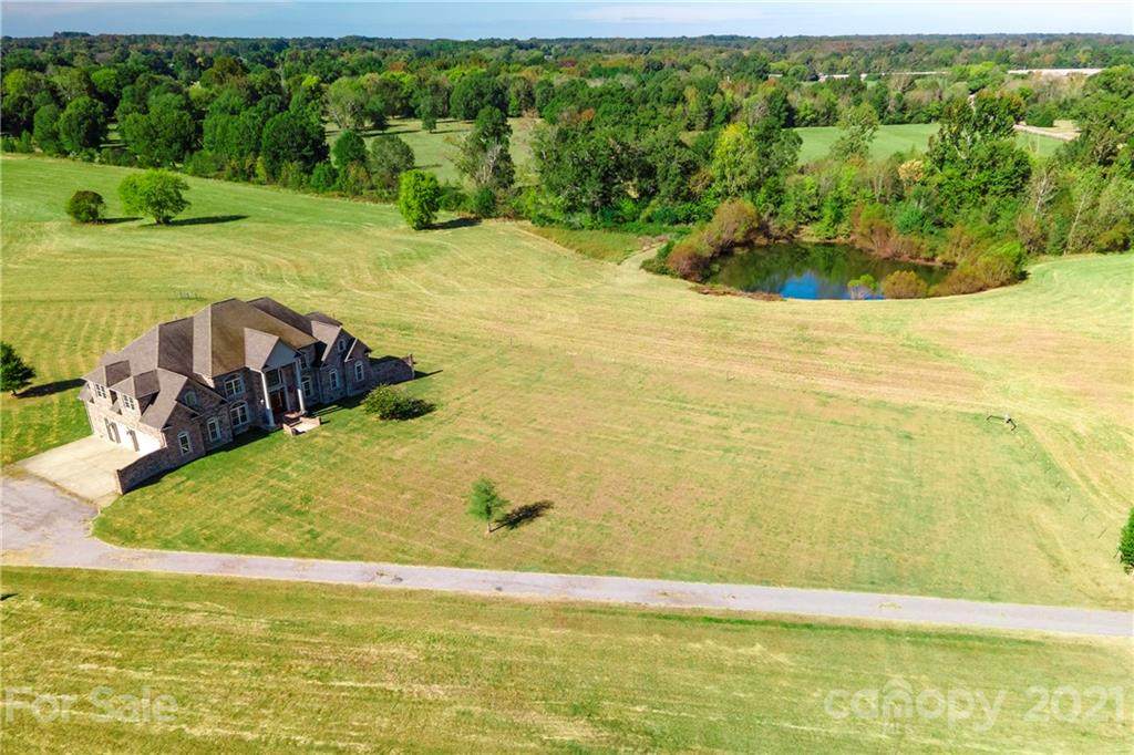 1351 Hwy 324 - Photo 1