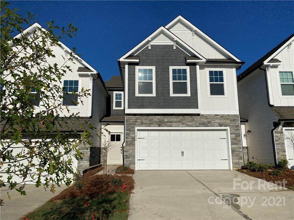 7055 Duncan Acres Drive - Photo 1