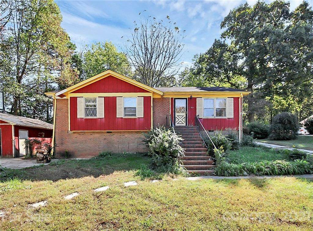 8822 Statesman Drive - Photo 1