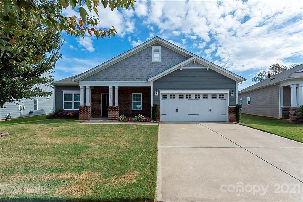 1802 Still River Way - Photo 1