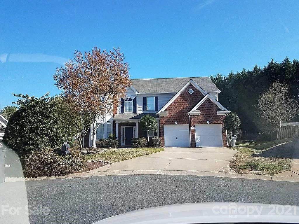 8802 Glenover Circle - Photo 1