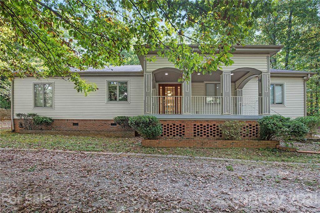 1768 Kestrel Valley Lane - Photo 1