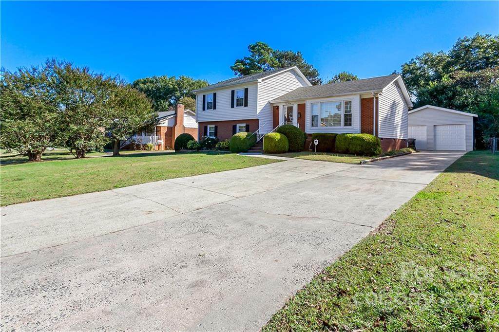 4020 Belshire Lane - Photo 1