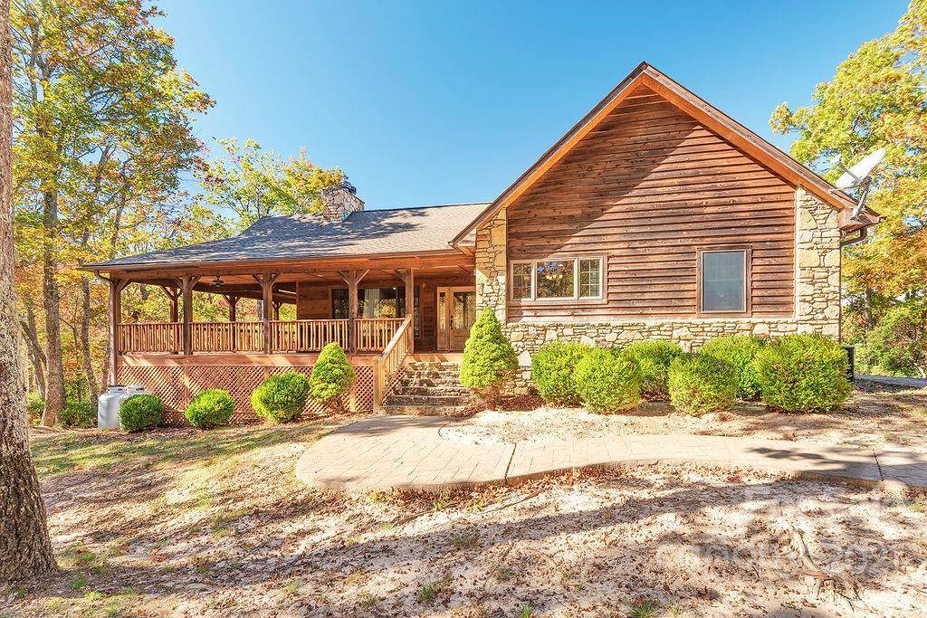 10 Laurel Cottage Lane - Photo 1