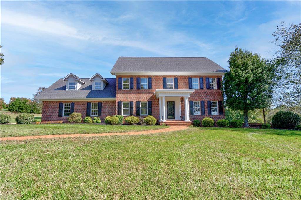 264 Brookridge Drive - Photo 1