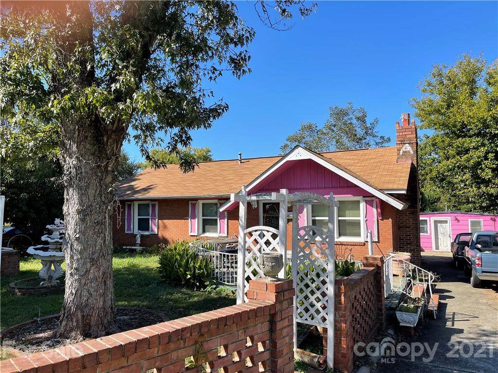 3926 Sunnycrest Lane - Photo 1