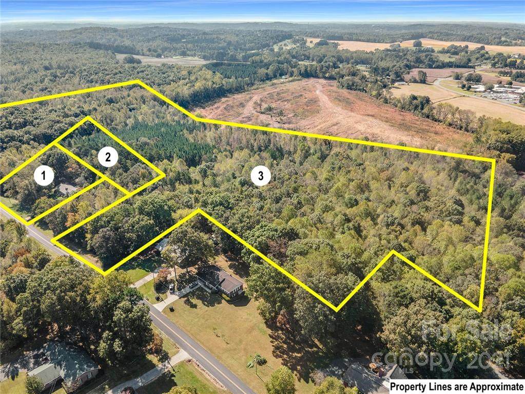 2207 Snuggs Park Road - Photo 1