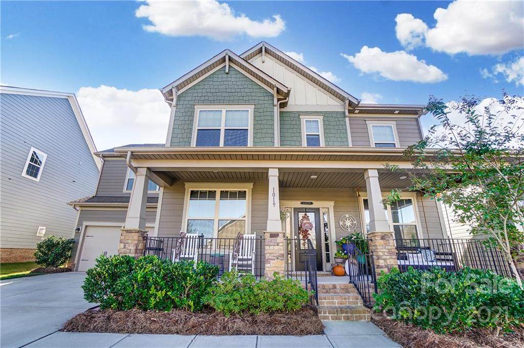 1019 Hamilton Mill Drive - Photo 1