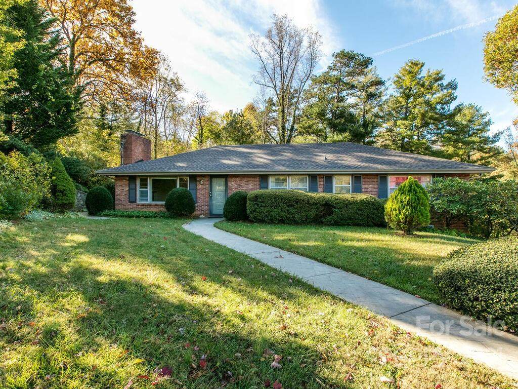 19 Reynolds Place - Photo 1