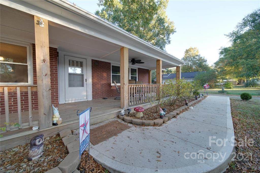508 Winecoff School Road - Photo 1