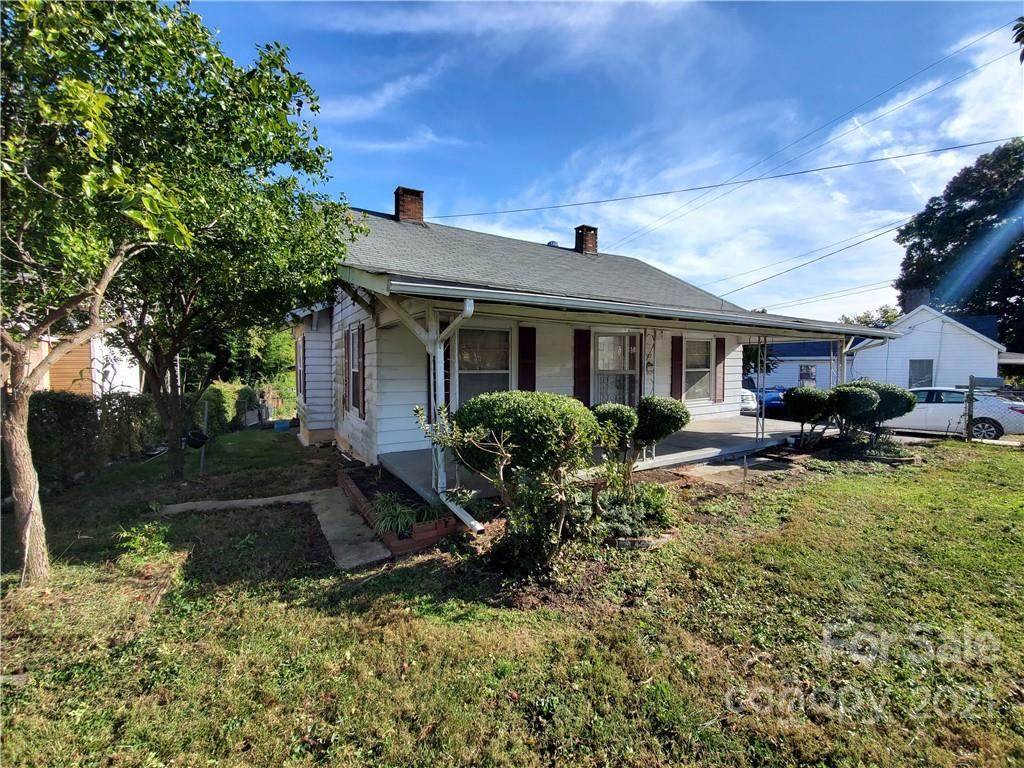 1007 Elm Street - Photo 1