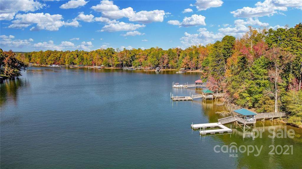 3524 Mountain Cove Drive - Photo 1