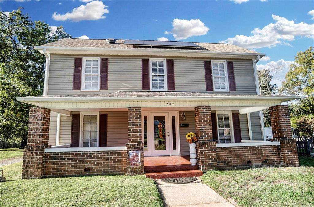 707 N Main Street - Photo 1